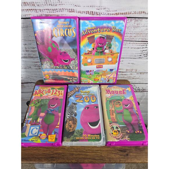 VTG Lot of 5 Barney VHS Tapes Purple clamshell adventure Bush Circus House etc - Picture 1 of 2